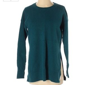 Ann Taylor loft sweater size xs